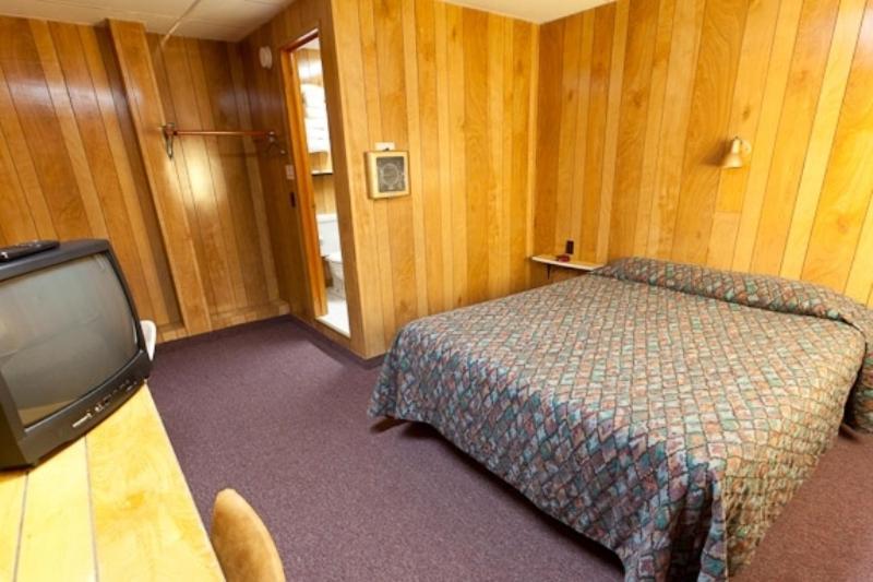 בר הרבור Robbins Motel מראה חיצוני תמונה